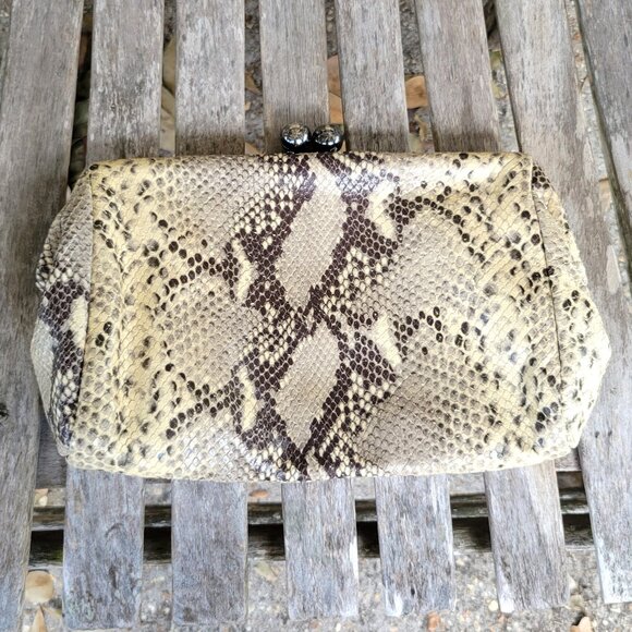 Badgley Mischka Handbags - BADGLEY MISCHKA Snakeskin Print Clutch Shoulder Bag w/ Chain strap